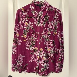 White House black market blouse